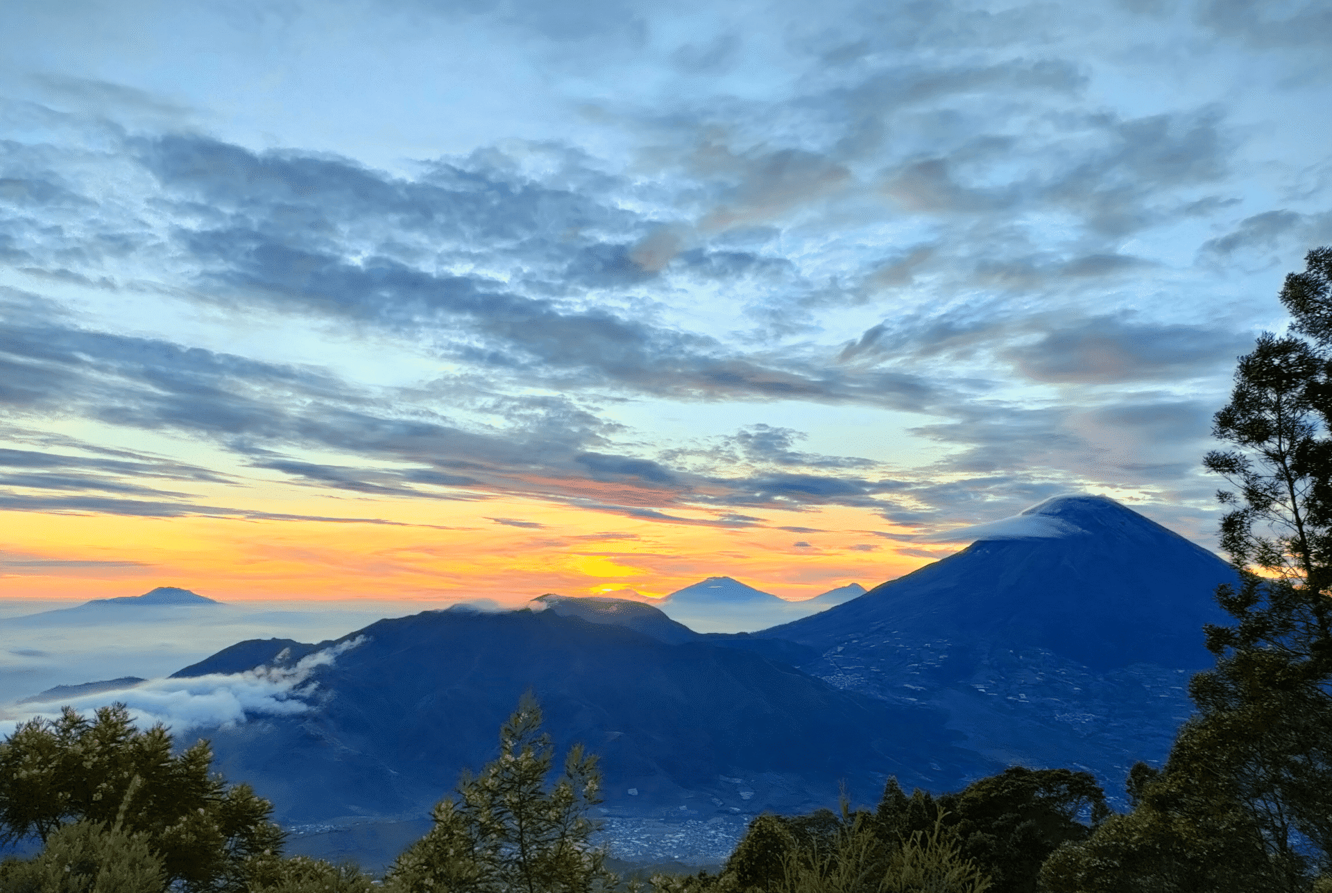 sunrise at yogyakarta