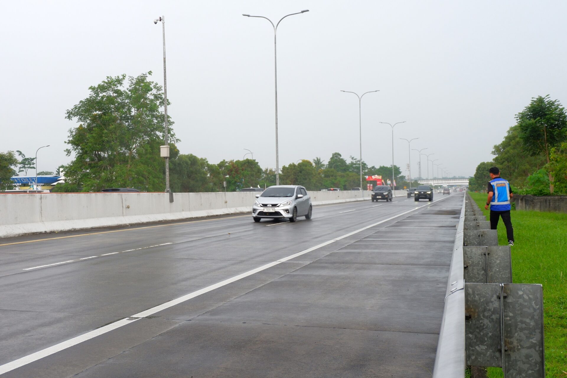the best way to malang - toll road the best way to malang is use toll road
