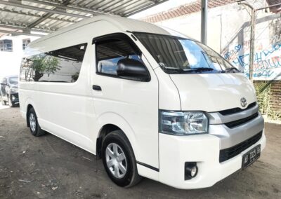 10 seat Hiace from yogyakarta