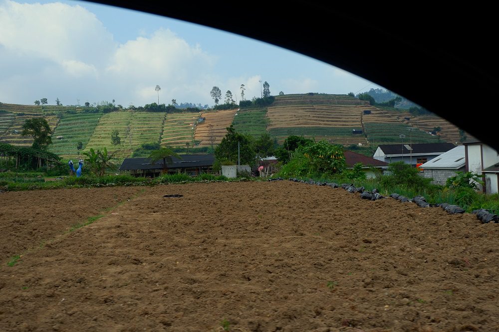 view on the way to dieng plateau how to travel borobudur to dieng